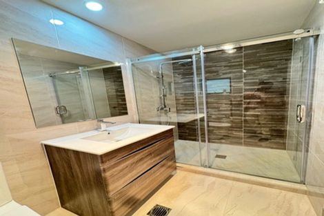 Photo of property in 100a Everglade Drive, Totara Heights, Auckland, 2105