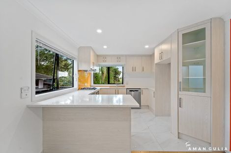 Photo of property in 1/32 Blockhouse Bay Road, Avondale, Auckland, 1026