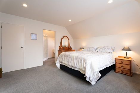 Photo of property in 157 Westchester Drive, Churton Park, Wellington, 6037