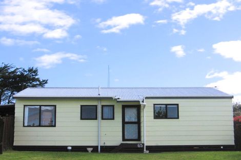 Photo of property in 65 Thomas Place, Foxton Beach, Foxton, 4815