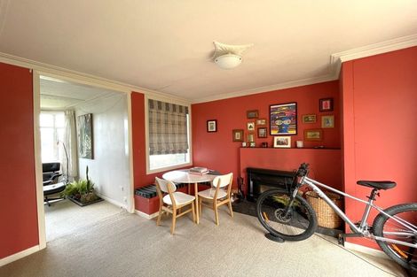 Photo of property in 3 Junction Road, Ravensbourne, Dunedin, 9022