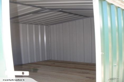 Photo of property in 21 Lantana Road, Green Bay, Auckland, 0604