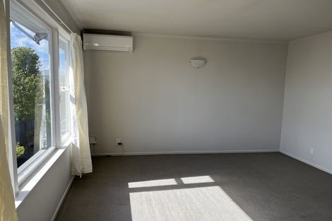 Photo of property in 231a Point Chevalier Road, Point Chevalier, Auckland, 1022