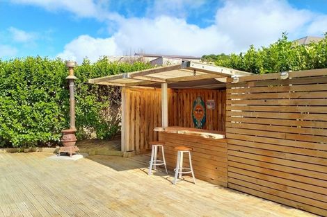 Photo of property in 11 Te Whai Street, Mangawhai Heads, Mangawhai, 0505