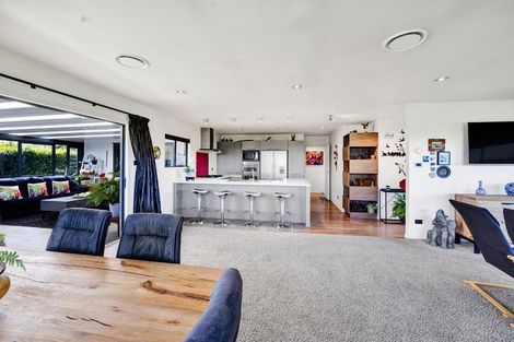 Photo of property in 114 Ackworth Road, Lepperton, New Plymouth, 4373