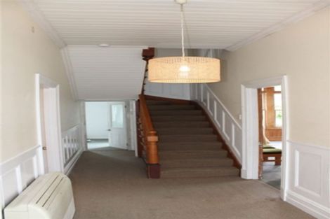 Photo of property in 147 Victoria Road, Saint Clair, Dunedin, 9012