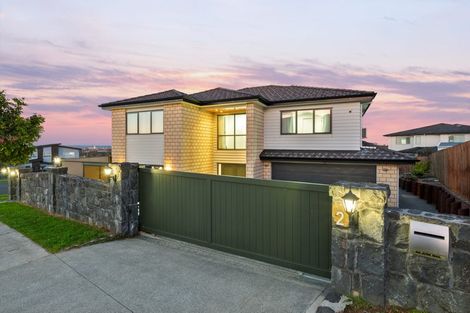 Photo of property in 2 Platinum Rise, Ranui, Auckland, 0612