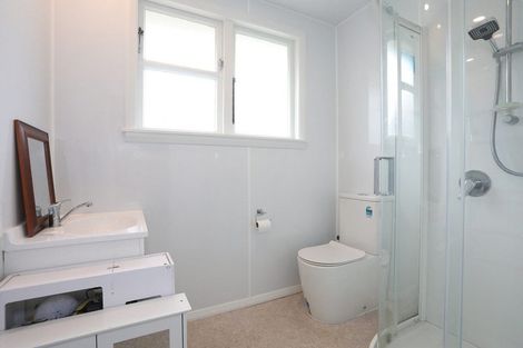 Photo of property in 22 Barton Street, Marton, 4710