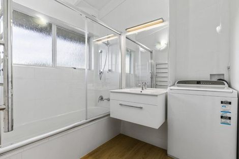 Photo of property in 47 Arthur Road, Hillpark, Auckland, 2102