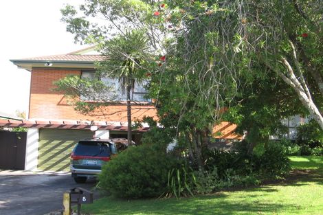 Photo of property in 8 Golders Place, Howick, Auckland, 2014