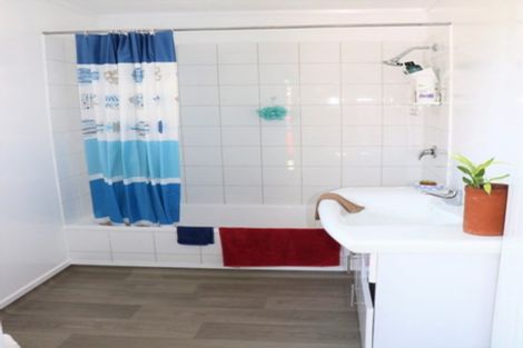 Photo of property in 123 Cambridge Street, Levin, 5510