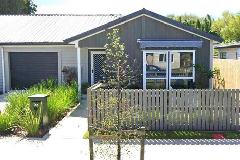 Photo of property in 37 Harore Road, Takanini, 2112
