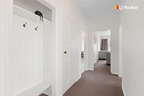 Photo of property in 25 Prospect Bank, Wakari, Dunedin, 9010