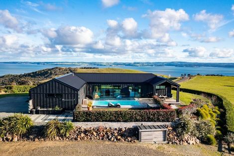 Photo of property in 4 Te Wairoa Lane, Tinopai, Matakohe, 0593