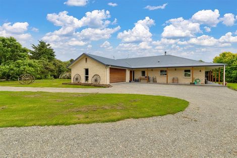Photo of property in 2162 North Eyre Road, West Eyreton, Rangiora, 7475