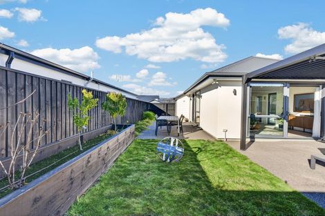 Photo of property in 5 Kearns Drive, Halswell, Christchurch, 8025
