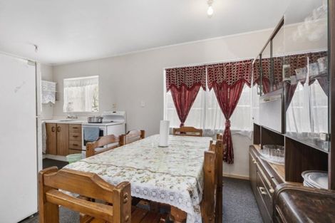 Photo of property in 1/157 Te Irirangi Drive, Flat Bush, Auckland, 2019