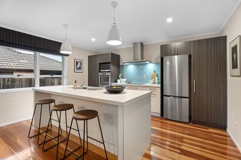 Photo of property in 36 Robertson Street, Glenholme, Rotorua, 3010