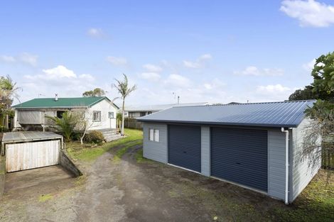 Photo of property in 56 Simpson Road, Papamoa Beach, Papamoa, 3118
