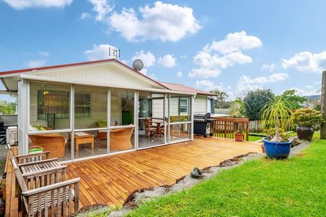 Photo of property in 11 Earls Place, Onerahi, Whangarei, 0110