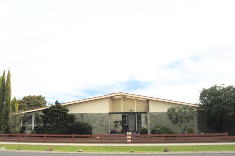 Photo of property in 12 Maclean Street, Whataupoko, Gisborne, 4010