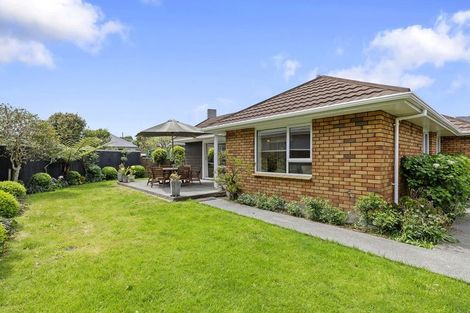 Photo of property in 31b Wai-iti Crescent, Woburn, Lower Hutt, 5010