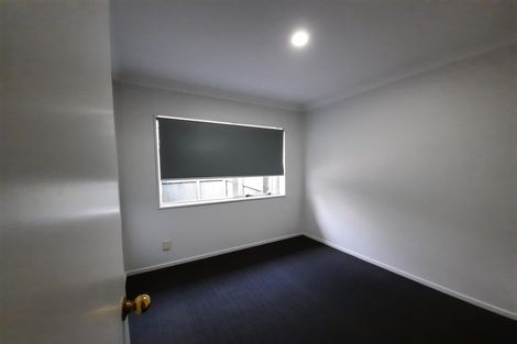 Photo of property in 2 Tullis Place, Burswood, Auckland, 2013
