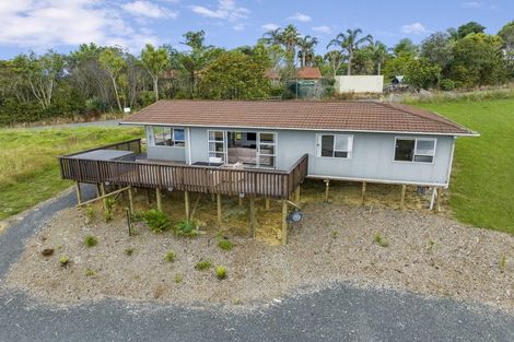 Photo of property in 60 Ross Road, Topuni, Wellsford, 0975