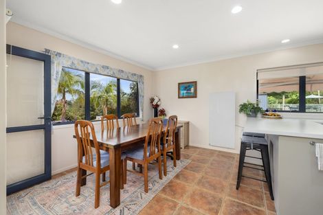 Photo of property in 94 Mccaughan Road, Kerikeri, 0294