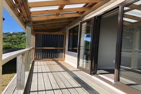 Photo of property in 124 Curtis Street, Northland, Wellington, 6012