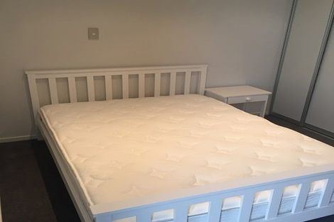 Photo of property in Queen's Residences, 2501/8 Airedale Street, Auckland Central, Auckland, 1010