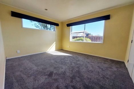 Photo of property in 3 Pamela Place, Deanwell, Hamilton, 3206