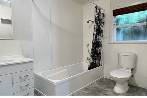 Photo of property in 23 Raroa Road, Kelburn, Wellington, 6012