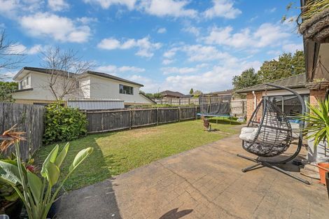 Photo of property in 5b Chelmsley Avenue, Henderson, Auckland, 0612