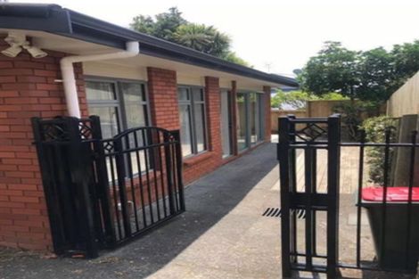 Photo of property in 118a Bleakhouse Road, Mellons Bay, Auckland, 2014