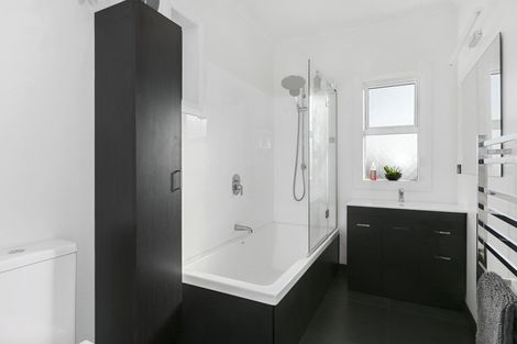 Photo of property in 72 Every Street, Andersons Bay, Dunedin, 9013