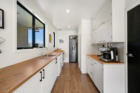 Photo of property in 1997 Luggate-cromwell Road, Queensberry, Cromwell, 9383