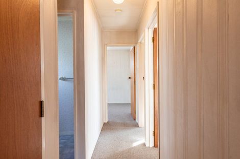 Photo of property in 46 Allardice Street, Dannevirke, 4930