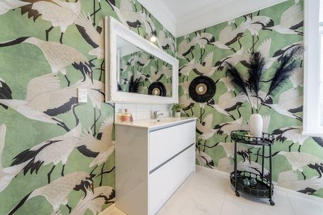 Photo of property in 12 Roslyn Terrace, West End, Timaru, 7910