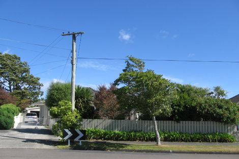 Photo of property in 53 Thackeray Street, Trentham, Upper Hutt, 5018