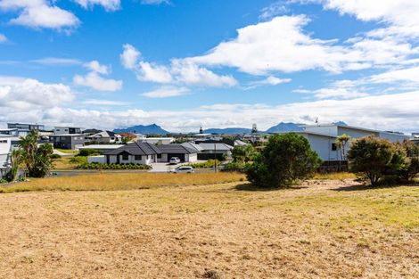 Photo of property in 20 Kihi Place, Ruakaka, 0116