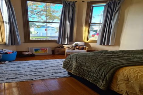 Photo of property in 205 Victoria Road, Devonport, Auckland, 0624