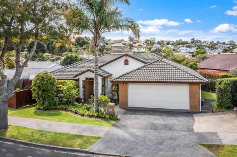 Photo of property in 4 Phoebe Meikle Place, Torbay, Auckland, 0630
