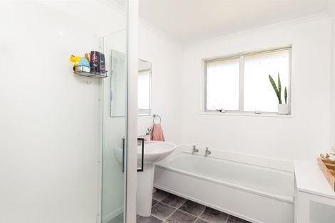 Photo of property in 21 Smith Street, Waimate, 7924