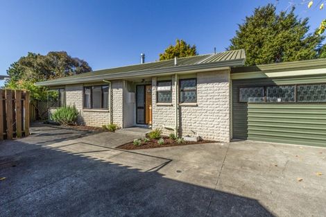 Photo of property in 2/17 Church Road, Taradale, Napier, 4112