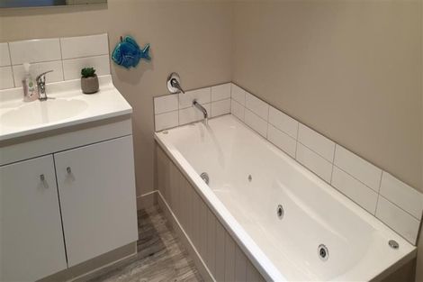 Photo of property in 7b Niger Street, Wanaka, 9305