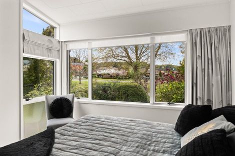 Photo of property in 106 Avondale Road, Taradale, Napier, 4112