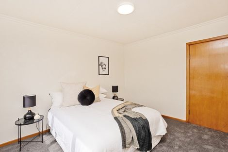 Photo of property in 35 Holloway Street, Waikiwi, Invercargill, 9810