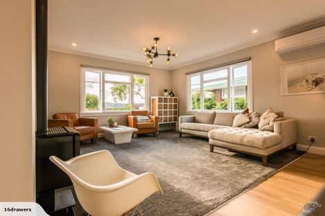 Photo of property in 113 Govett Avenue, Frankleigh Park, New Plymouth, 4310