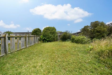 Photo of property in 23 Prisk Street, Melville, Hamilton, 3206